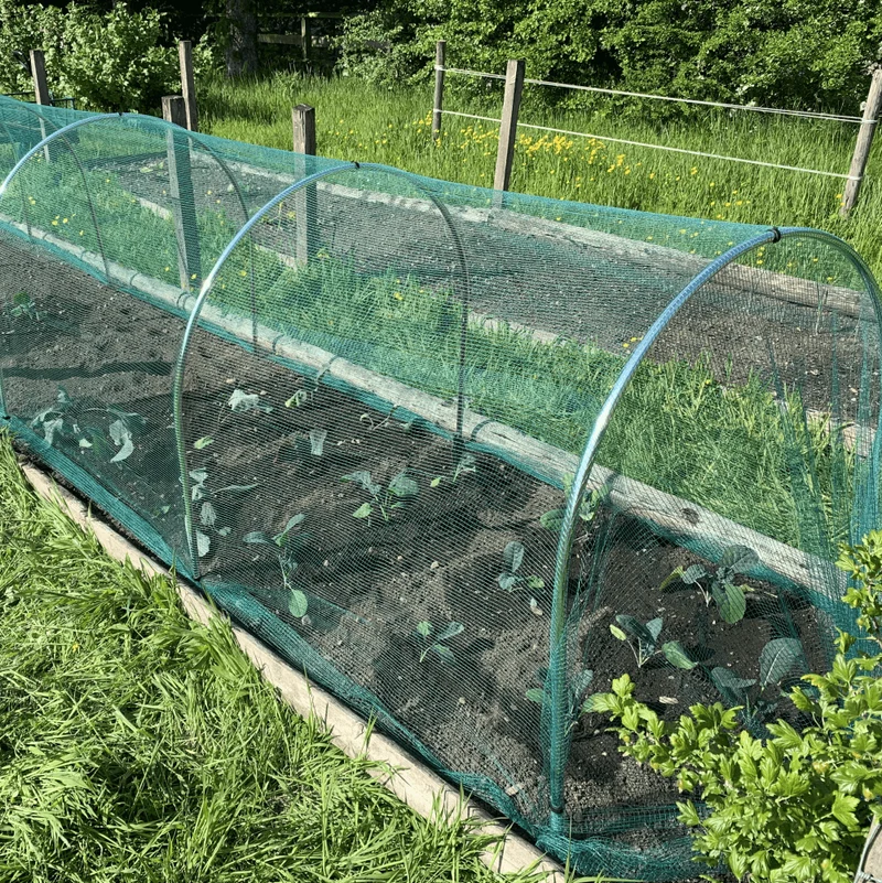 Garden Hoops With Netting And Cover Options