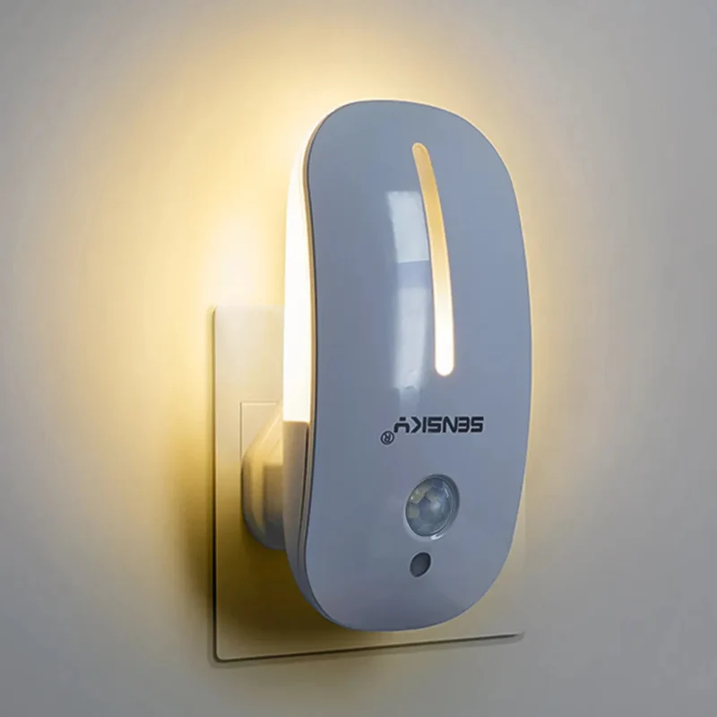 Nattlampa med skymnings- och rörelsesensor