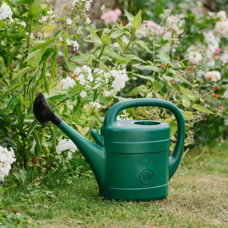 Flopro - Vattenkanna med stril - Grön 10l