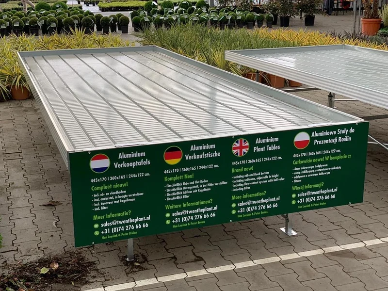 Presentationsbord i aluminium (Medium) 360 x 165 cm