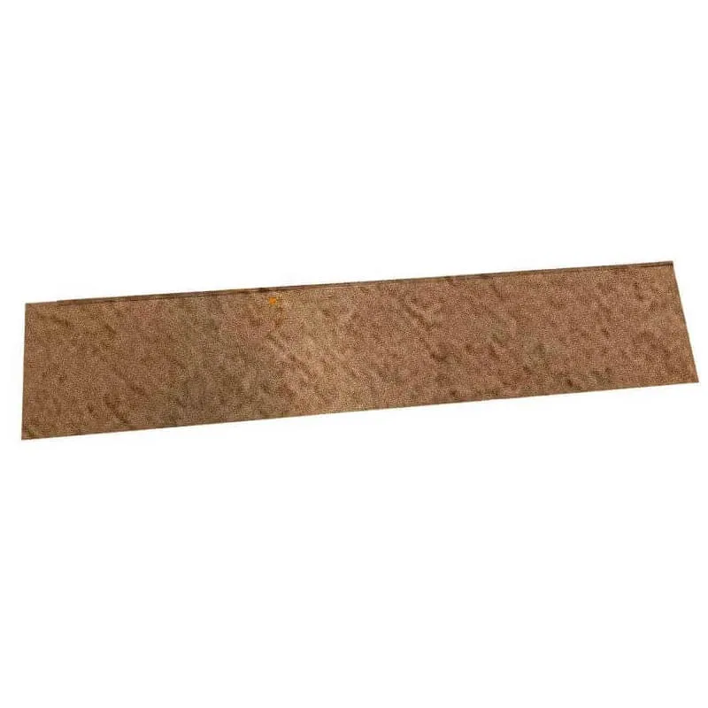 Gräskant i råjärn H: 24, L: 120 cm.