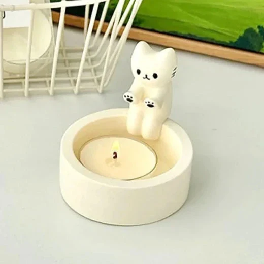 Söt kattljusstake - Katt vid lägerelden